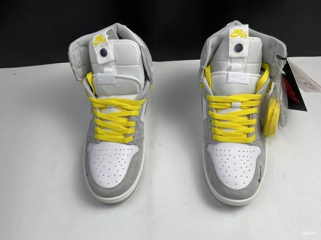 Boostmaster lin Smoke Air CW6576-100 Light Switch High Jordan 1 0810